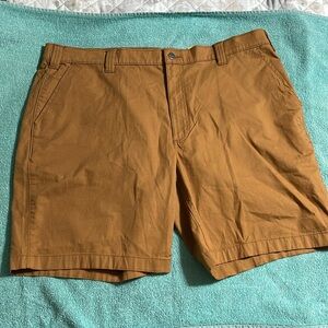 NWT men’s Carhartt shorts 42